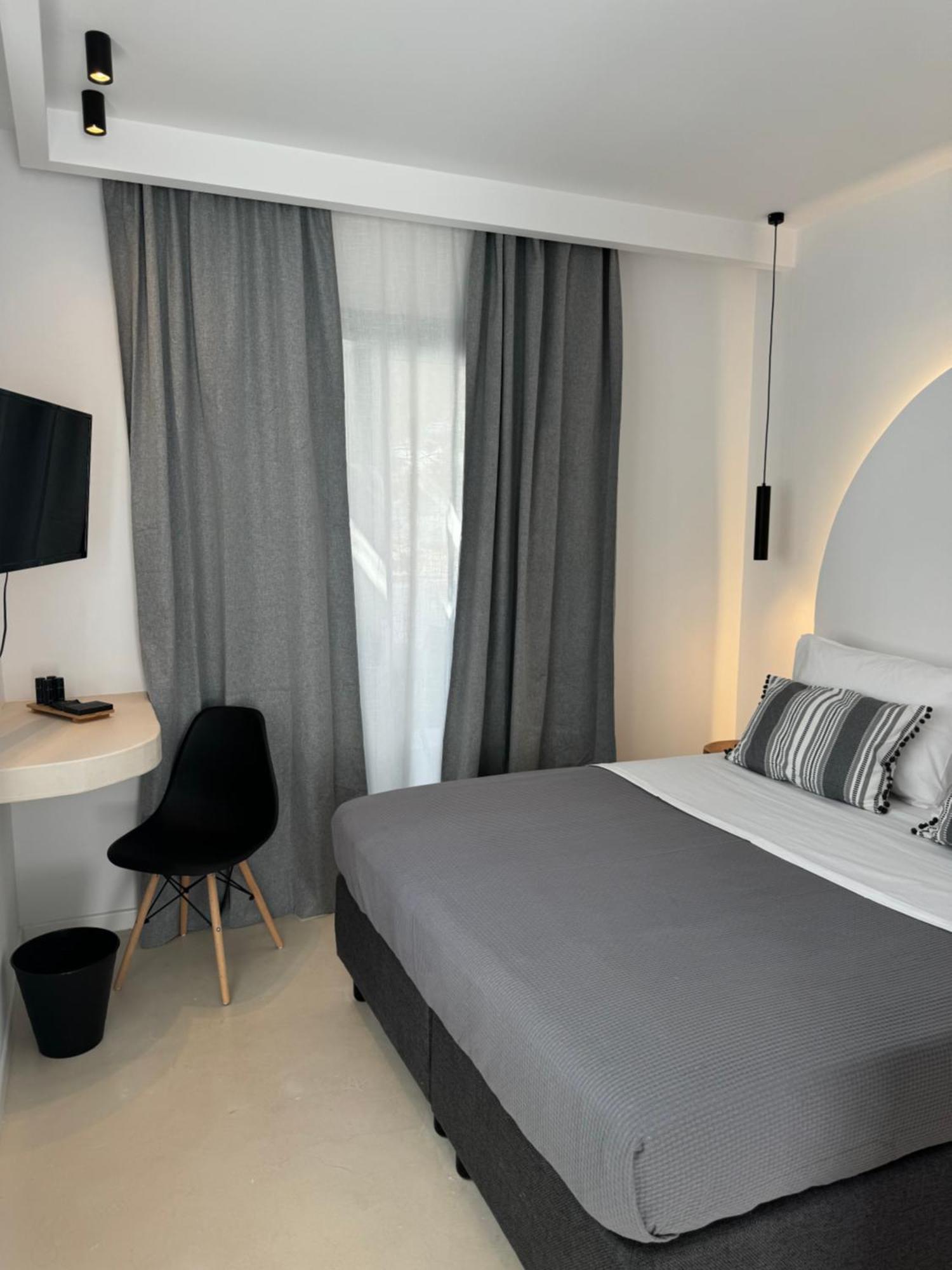 Angelo Estate Santorini Aparthotel Периса Екстериор снимка